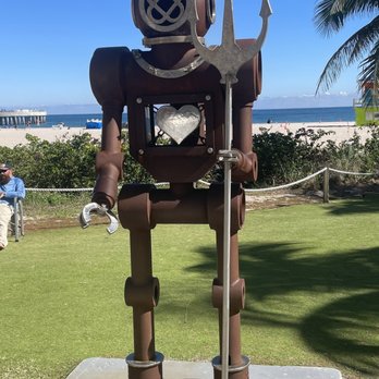 Pompano Beach - Beaches Near Me - Pompano Beach, Florida