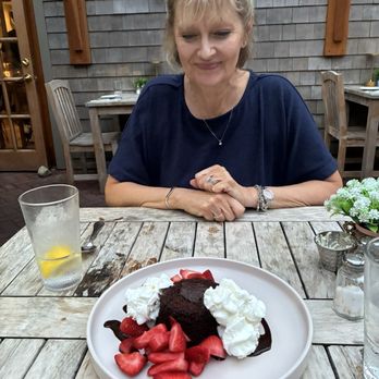 Island Kitchen - Delicious Chocolate Lava Cake - New American Near Me - Nantucket, Massachusetts Island Kitchen - Delicious Chocolate Lava Cake - New American Near Me - Nantucket, Massachusetts