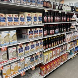 Food Lion - Shelves ate always neat and orderly.