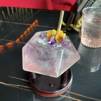 MaKiin - Blue Gem Gin - Thai Near Me - Houston, Texas