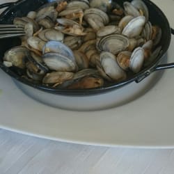 La Sartén - Coquinas de la bahía al ajillo