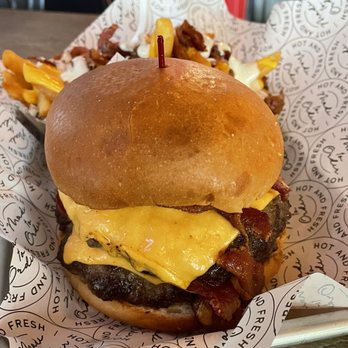 Rock That Burger - Love Me 2 Times - Burgers Near Me - Miami, Florida Rock That Burger - Love Me 2 Times - Burgers Near Me - Miami, Florida
