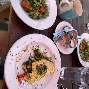 Chow - Special omelet and black tea - Breakfast & Brunch Near Me - Bend, Oregon