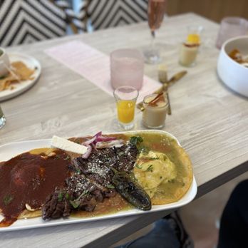 Quiero Brunch - Huevos divorciados. Relleno chilaquiles to the right. Strawberry matcha latte. Breakfast shot. - Mexican Near Me - Temecula, California Quiero Brunch - Huevos divorciados. Relleno chilaquiles to the right. Strawberry matcha latte. Breakfast shot. - Mexican Near Me - Temecula, California