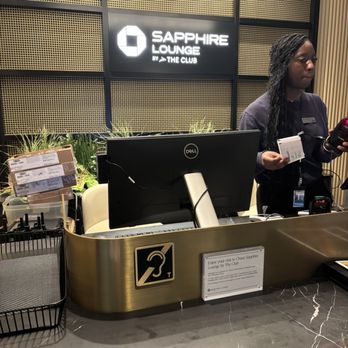 Chase Sapphire Lounge - Airport Lounges Near Me - Las Vegas, Nevada