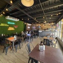 Cafe Bakery - Comedor