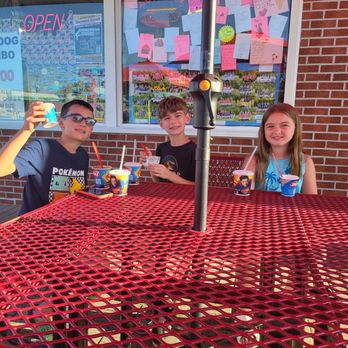 Dairy Queen Store - Ice Cream & Frozen Yogurt Near Me - Saint Clair Shores, Michigan