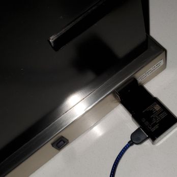 BLVD Hotel & Studios - Bedside outlet doesn't work. - Hotels Near Me - Studio City, California BLVD Hotel & Studios - Bedside outlet doesn't work. - Hotels Near Me - Studio City, California