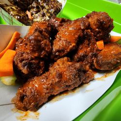 Hot Clucks - Buffalo