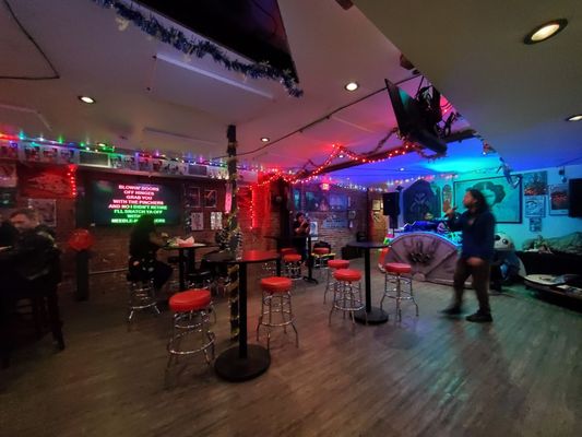 7 Stars Bar & Grill by null