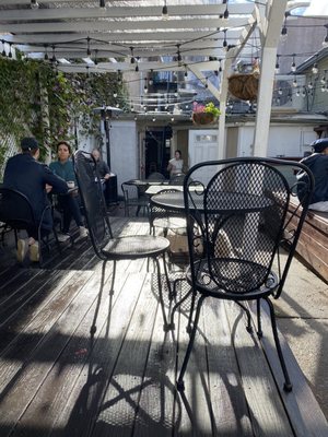 Roots Cafe by null