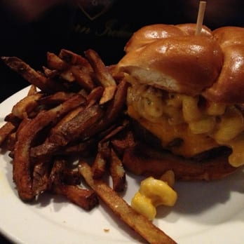 Blackie's - Mac and Cheese Burger GET THIS! - American Near Me - Smithfield, Rhode Island
