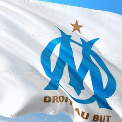DY Chauffeur Privé - Donato Yoann  VTC Marseille support l'olympique de Marseille .