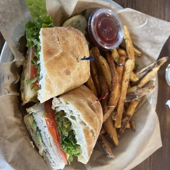 Flying Saucer Draught Emporium - Turkey Meltdown Sandwich - Beer Bar Near Me - Memphis, Tennessee