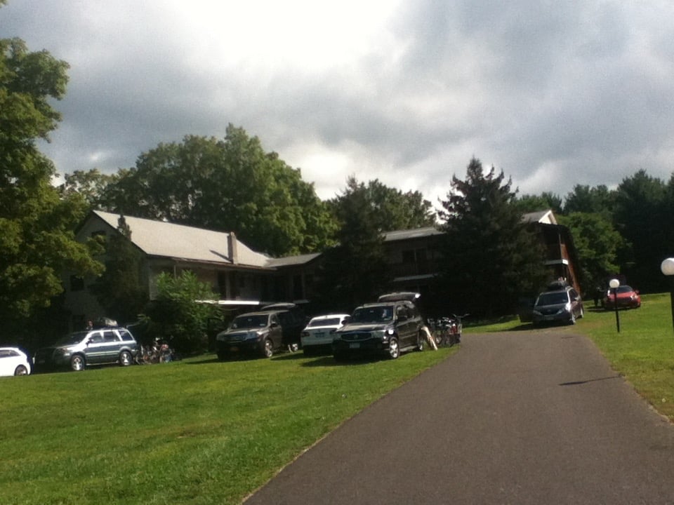 GLEN BROOK FARM Updated October 2024 617 South Rd, Round Top, New