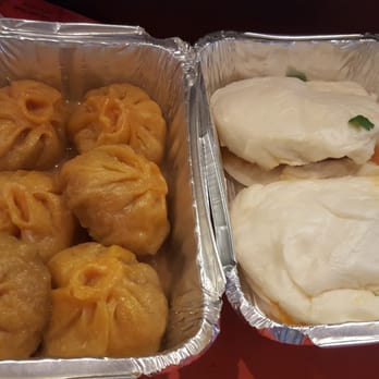Dumpling Man - Chicken soup dumplings with bamboo and the "sliders" which is a new item! - Dim Sum Near Me - New York, New York Dumpling Man - Chicken soup dumplings with bamboo and the "sliders" which is a new item! - Dim Sum Near Me - New York, New York