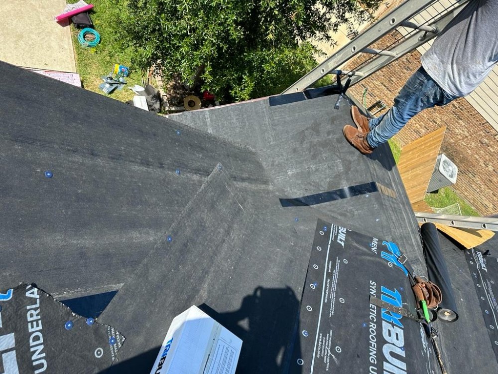 Slide of HT Builders