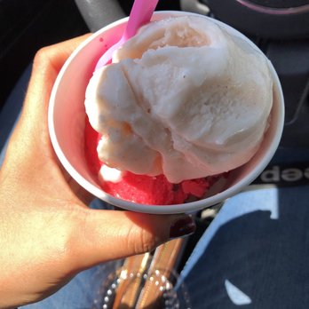 Baskin-Robbins - Every 31st $1.50 scoop. Two vegan options. Watermelon and horchata. Bomb! - Ice Cream & Frozen Yogurt Near Me - Oxnard, California