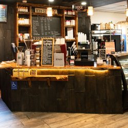 Broken Grounds Coffee - Counter