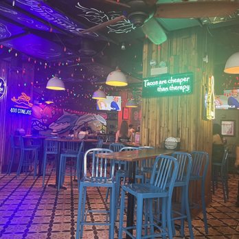 Broken English Taco Pub - The Loop - Mexican Near Me - Chicago, Illinois Broken English Taco Pub - The Loop - Mexican Near Me - Chicago, Illinois
