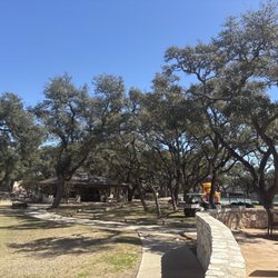 Fair Oaks Ranch Golf & Country Club - Gorgeous grounds and so many facilities !