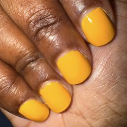 Polished Natural Nail Bar - Mani with Dazzle Dry