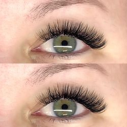 Pretty Gorgeous Lash Studio - Volume lashes