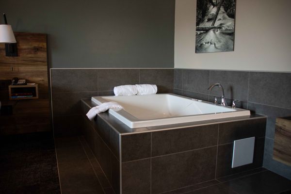 Hotel Ruby Sandpoint | Ponderay by null