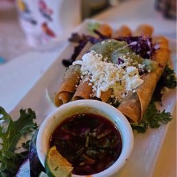 Crispy Fried Taquitos Crispy Fried Taquitos