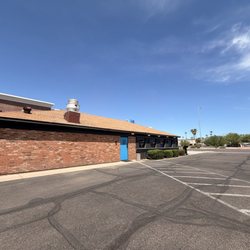 The Wheel House Tavern - Entrance / Parking Lot