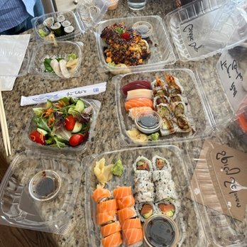 Akami Sushi Bar - Sushi Bars Near Me - Apex, North Carolina Akami Sushi Bar - Sushi Bars Near Me - Apex, North Carolina