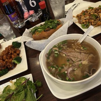 Pho Kim Long - Vietnamese Near Me - San Antonio, Texas