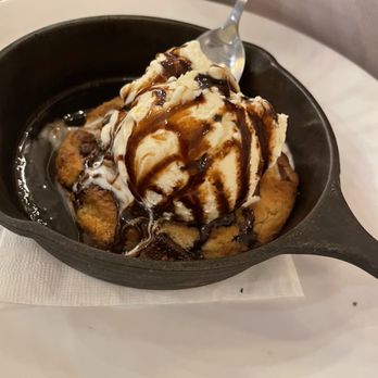 Oh My Darling - Ice cream cookie for dinner - Breakfast & Brunch Near Me - Syracuse, New York