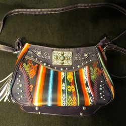 Virginia Hill Mercantile - Wonderful purse w/lots of pockets