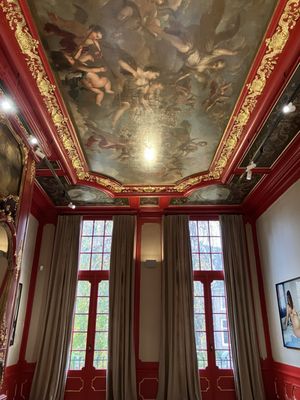 Huis Marseille, Museum for Photography by null