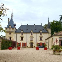 Château de Pressac - Beautiful chateau