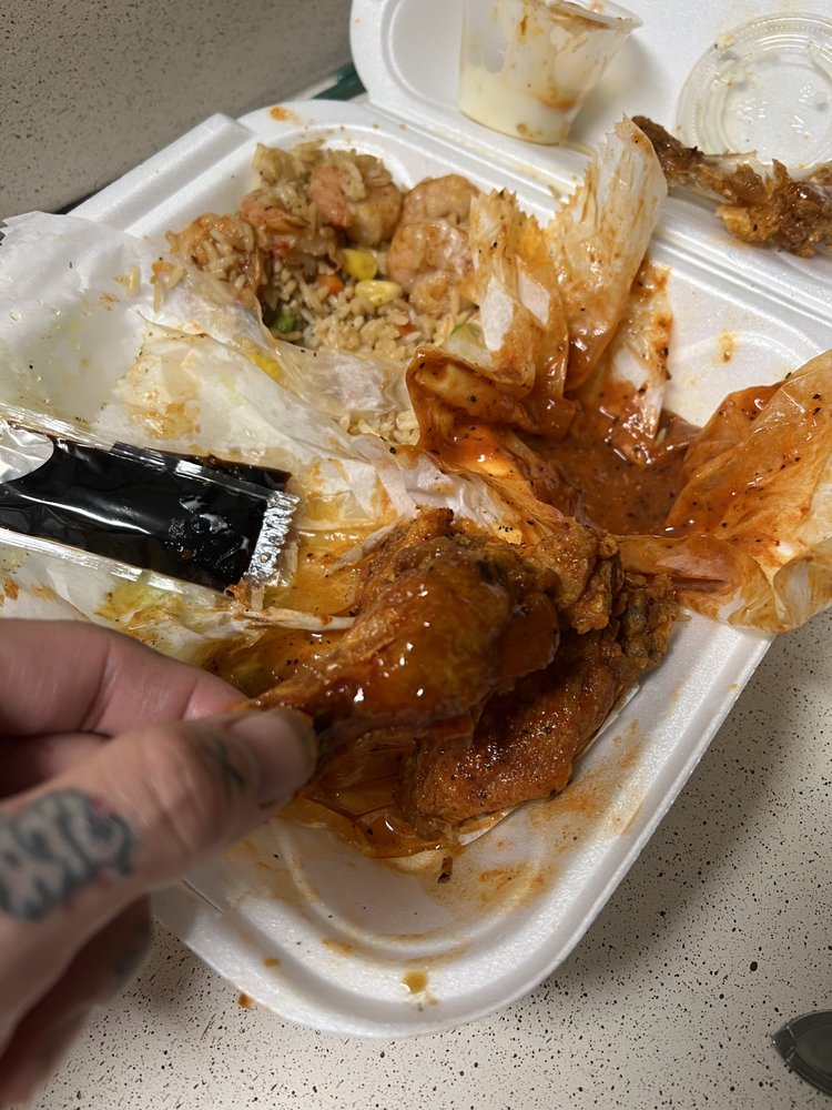 WINGS N PHILLY BISTRO Updated October 2024 73 Photos & 81 Reviews