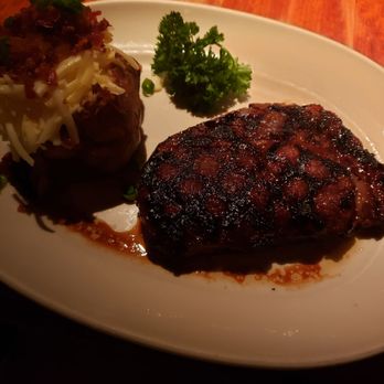 Houston's Restaurant - American Near Me - Hackensack, New Jersey Houston's Restaurant - American Near Me - Hackensack, New Jersey