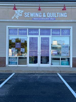 ANGELS SEWING & QUILTING - 21 Photos - 236 N Broadway, Salem, New