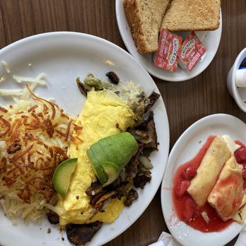 Denny's - Pilly cheesestake omlette, grain bread and 2 strawberry Strawberry Vanilla Crepes - Diners Near Me - Culver City, California