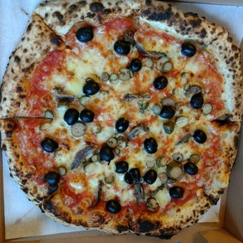 Zzetta Soul Fired Pizza - Pizza Near Me - London, XGL