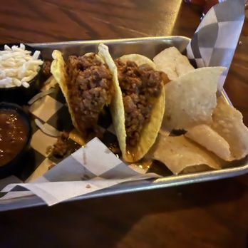 El Camino - Shredded beef tacos - Burgers Near Me - Scottsdale, Arizona El Camino - Shredded beef tacos - Burgers Near Me - Scottsdale, Arizona