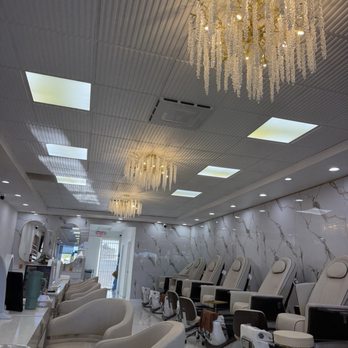 Perle Nails - Nail Salons Near Me - Orange, California