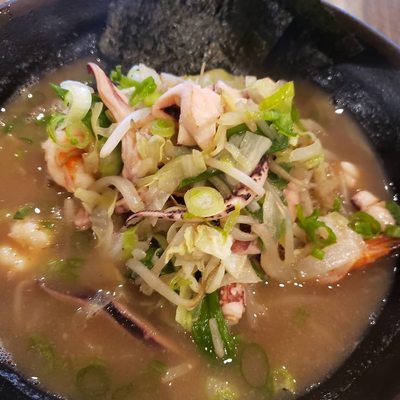Enza Ramen by null