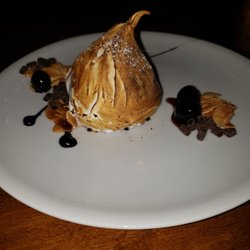 Wolfgang Puck Bar & Grill - Baked Alaska