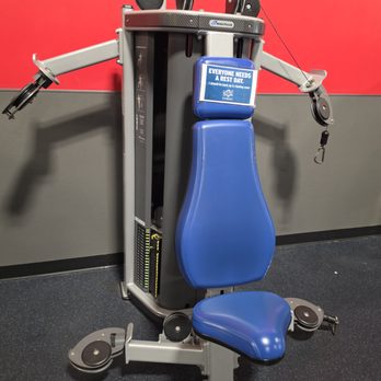 Crunch Fitness - Trainers Near Me - Normal, Illinois Crunch Fitness - Trainers Near Me - Normal, Illinois