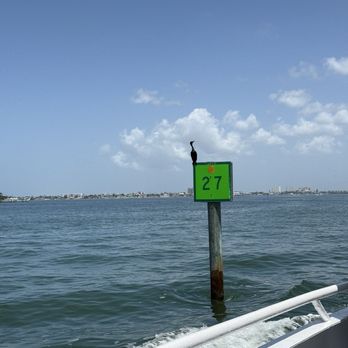 StarLite Sapphire - View on the water - Boating Near Me - St. Petersburg, Florida StarLite Sapphire - View on the water - Boating Near Me - St. Petersburg, Florida