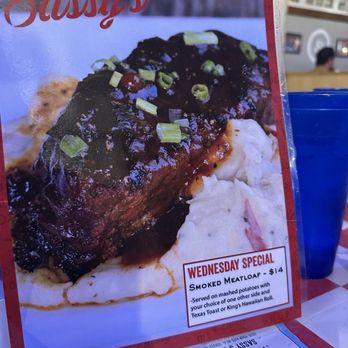 Sassy's Red House - If you are there on a Wednesday ORDER THIS!  Thank me later! Big enough for 2 - Barbeque Near Me - Fayetteville, Arkansas