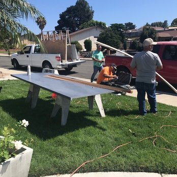 Sciarrino Marble - Pete's guys fabricating our counter tops. - Countertop Installation Near Me - San Diego, California Sciarrino Marble - Pete's guys fabricating our counter tops. - Countertop Installation Near Me - San Diego, California