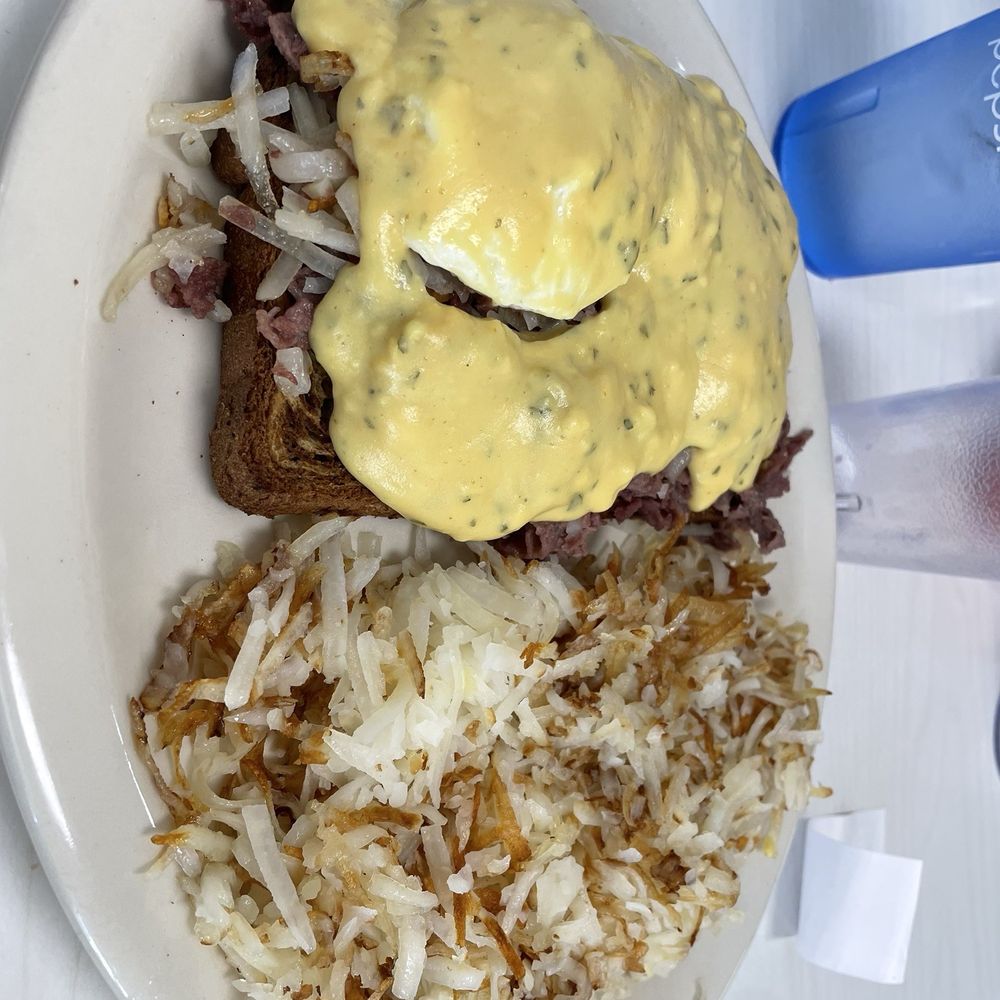 Em’s Cafe - Irish Benedict (Daily Sp) - American Near Me - Plains, Montana Em’s Cafe - Irish Benedict (Daily Sp) - American Near Me - Plains, Montana